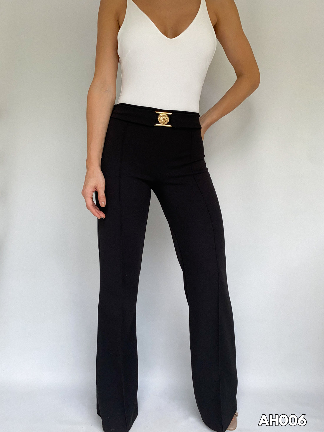 Pantalon Hebilla Leon