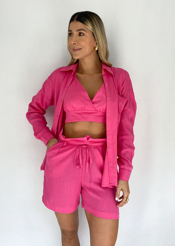 Conjunto Short Tira Amarrar + Crop Top
