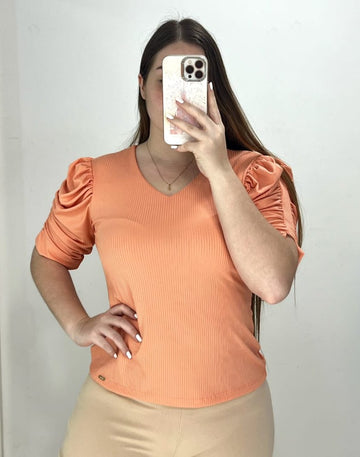 Blusa Cuello V Manga Corta Zurcida