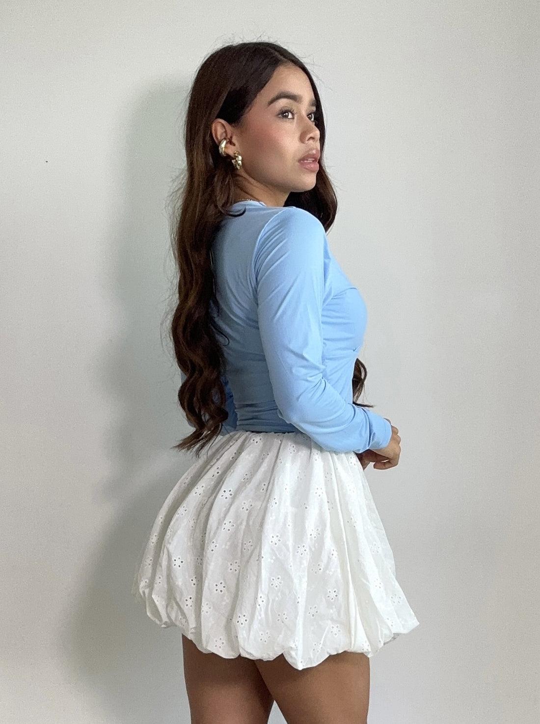 Blusa Corta Manga Larga Escote V