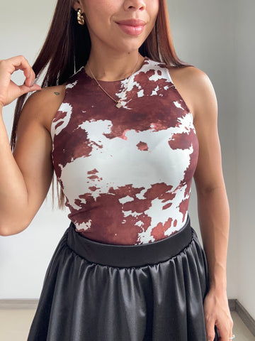 Body Cuello Alto Estampado Manga Sisa