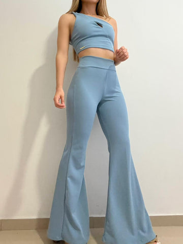 Conjunto Pantalon Bota Campana Blusa