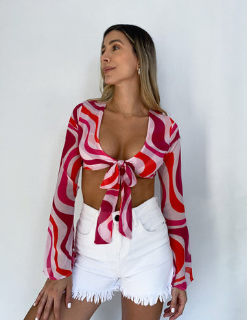 Blusa corta manga larga amarre delantero