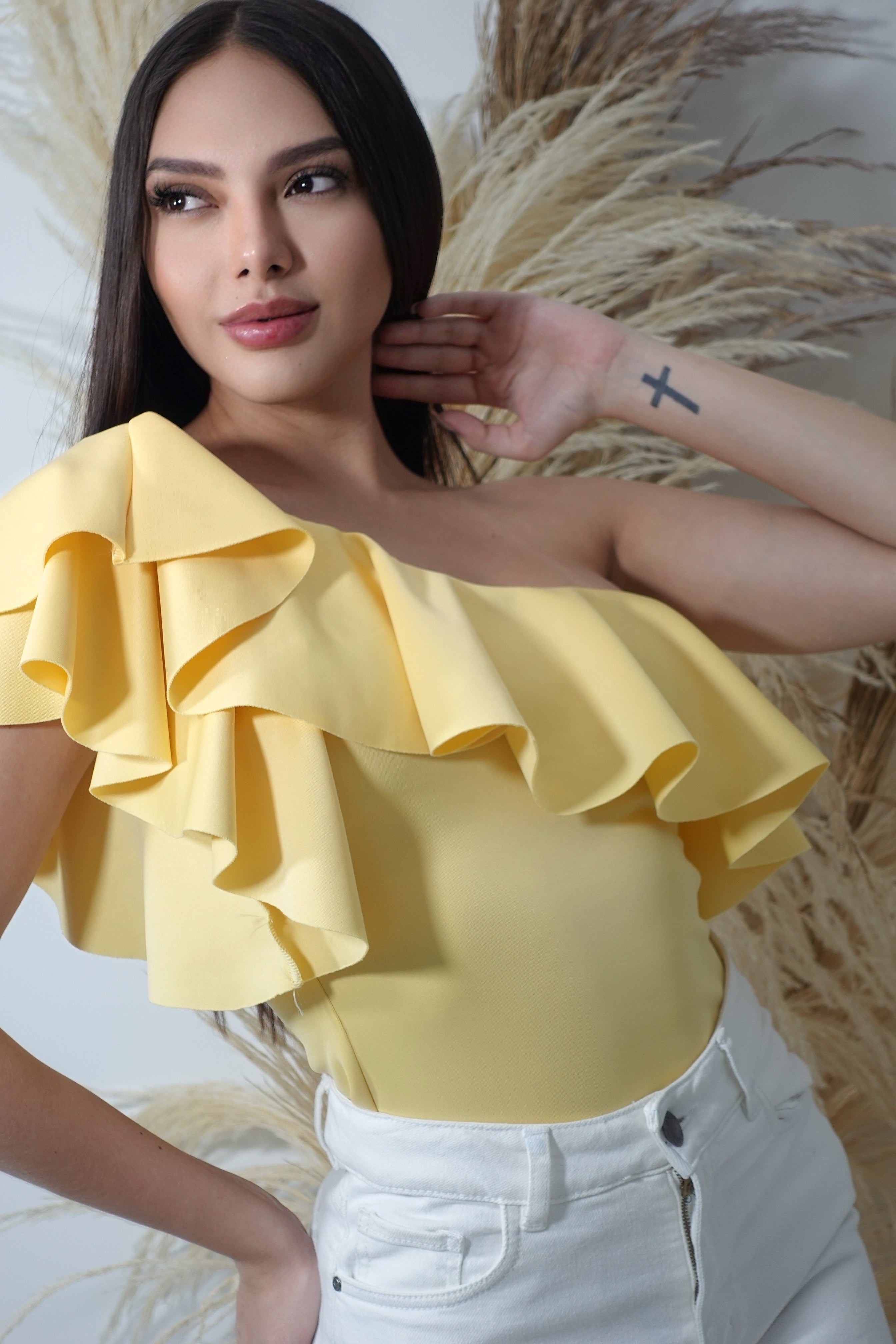 Blusa Asimetrica Con Bolero Lateral