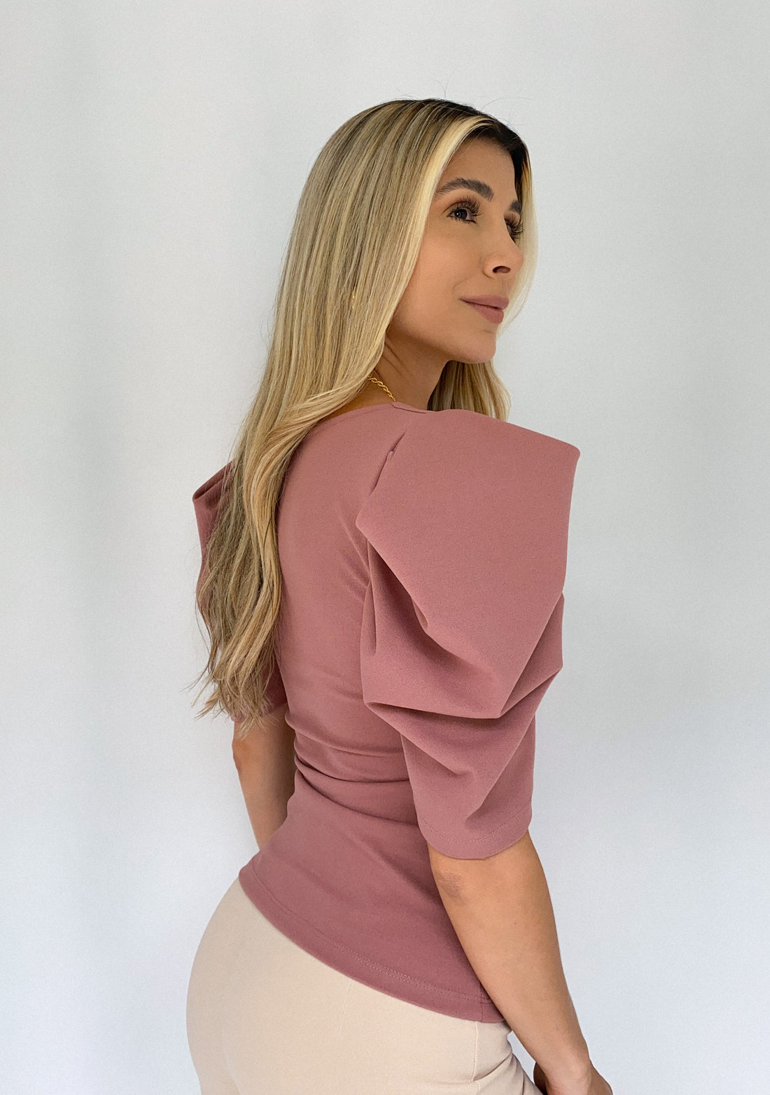 Blusa Manga Corta Globo