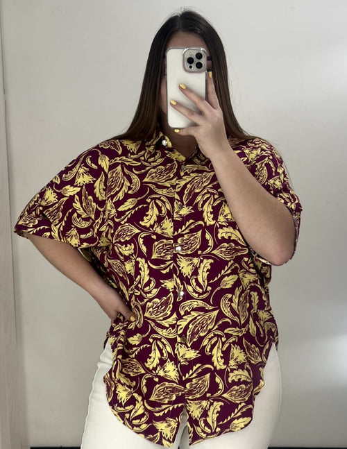 Camisera Manga Corta Estampada Botones