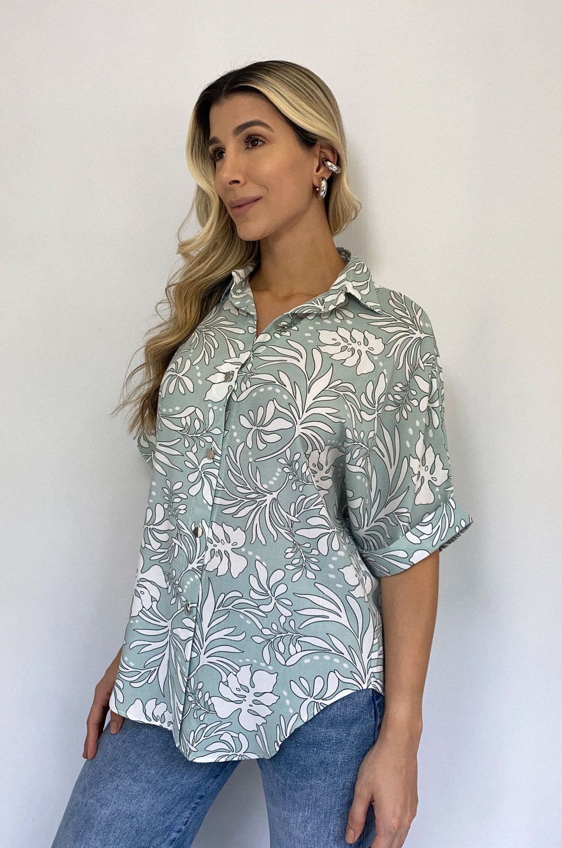 Camisera Manga Corta Estampada Botones