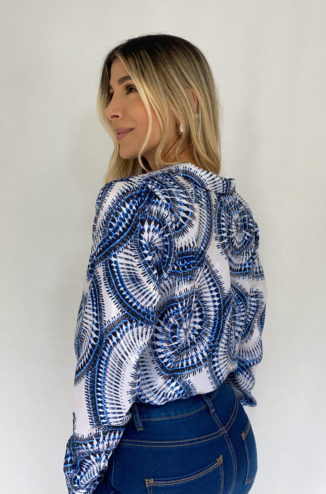 Camisera Escote Cruzado Estampampada