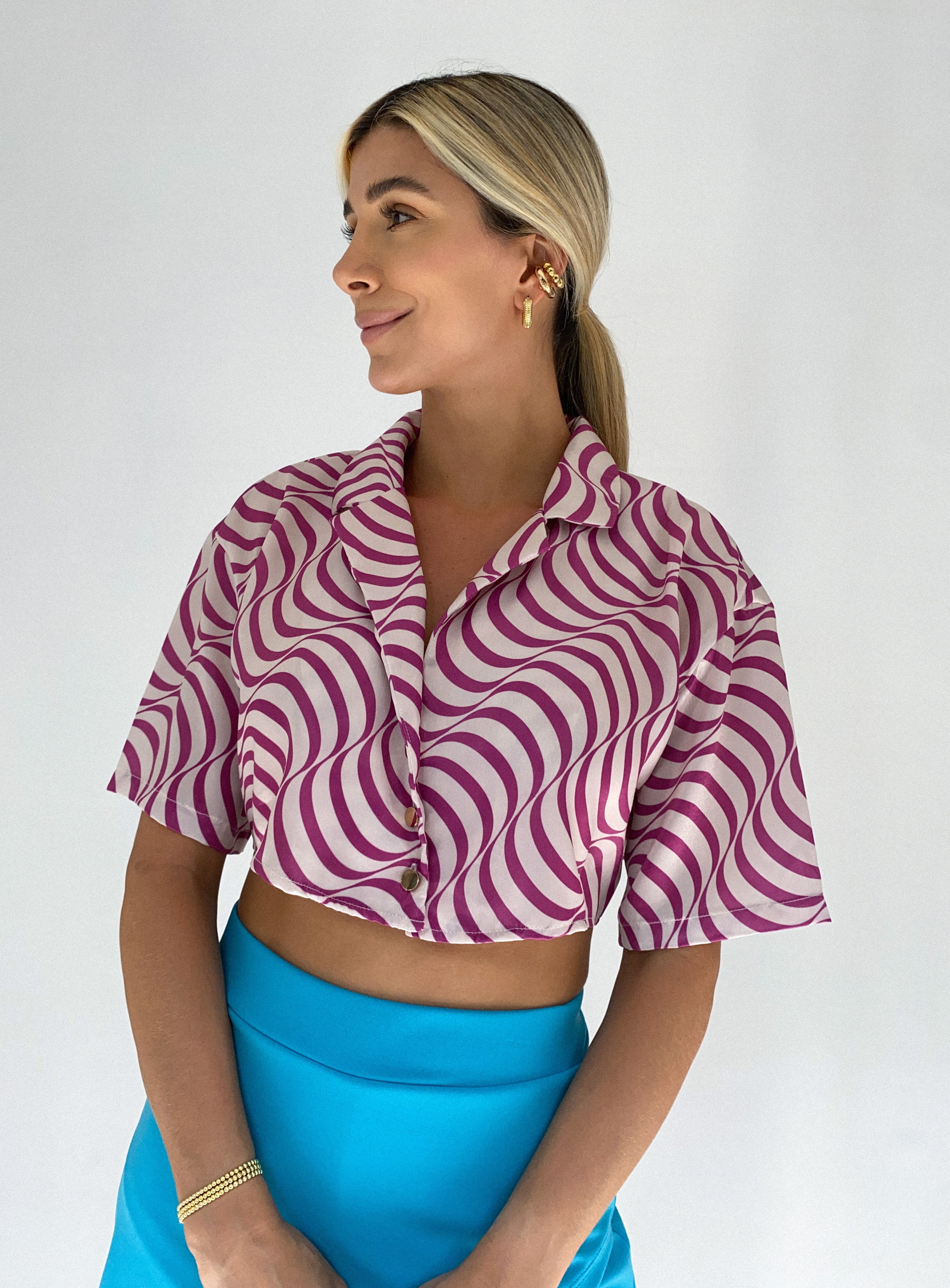 Camisera Abierta Espalda Estampada
