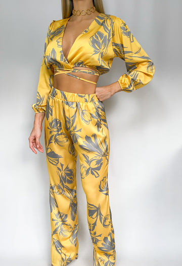 Conjunto Pantalon Y Blusa Amarrrar
