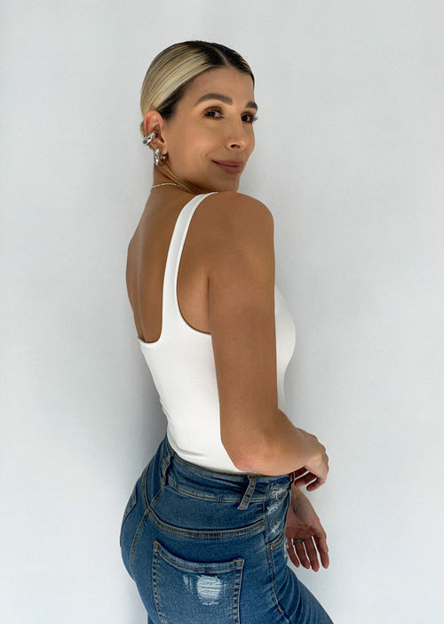 Body Manga Sisa Escote Cuadrado Amorela