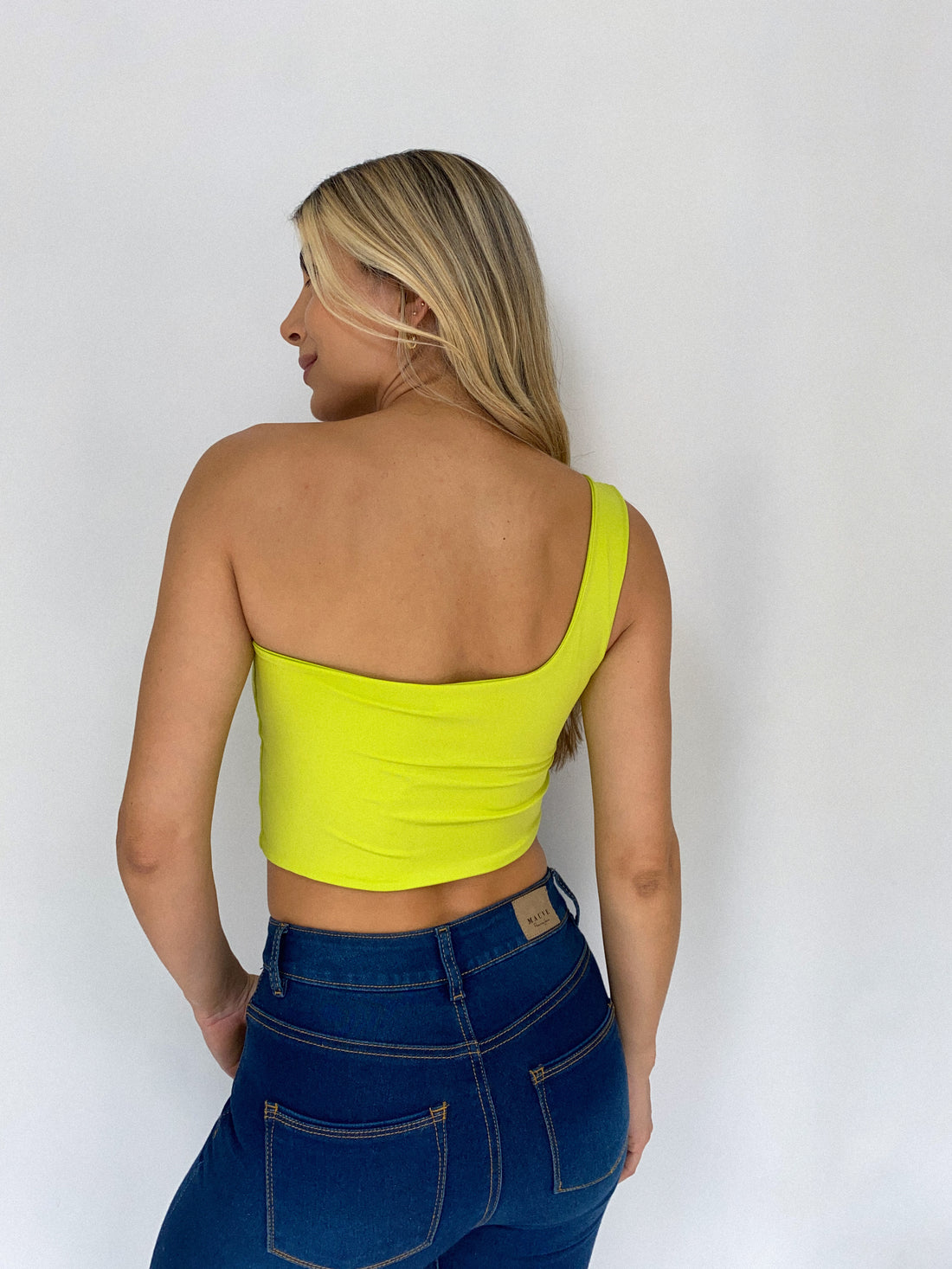 Crop Top Tira Asimetrica Unicolor