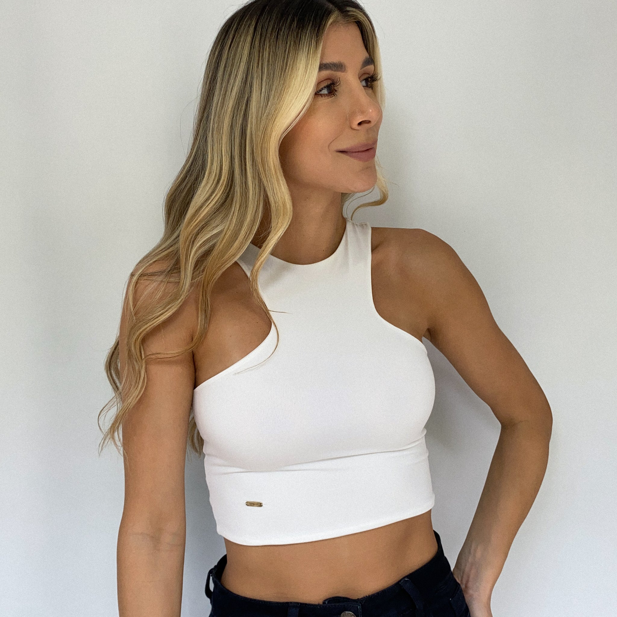 Blusa Corta Manga Sisa Profunda