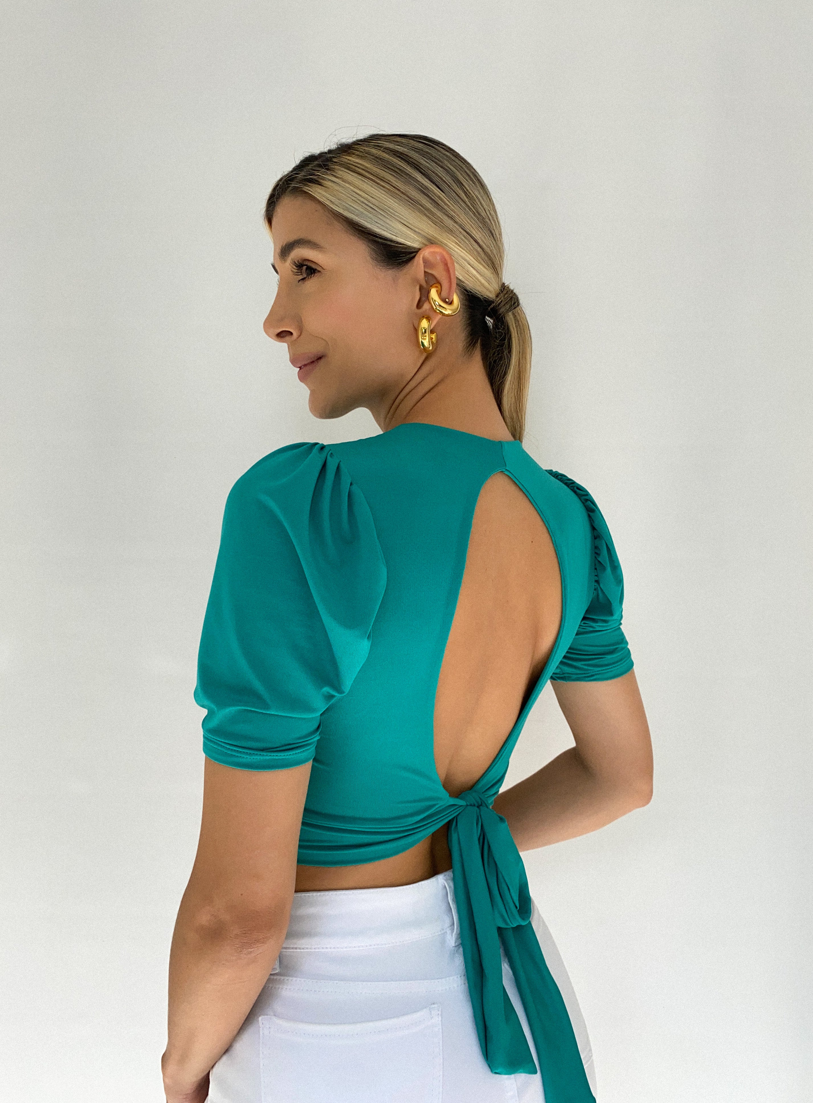 Blusa Manga Corta Escote Espalda Amarra