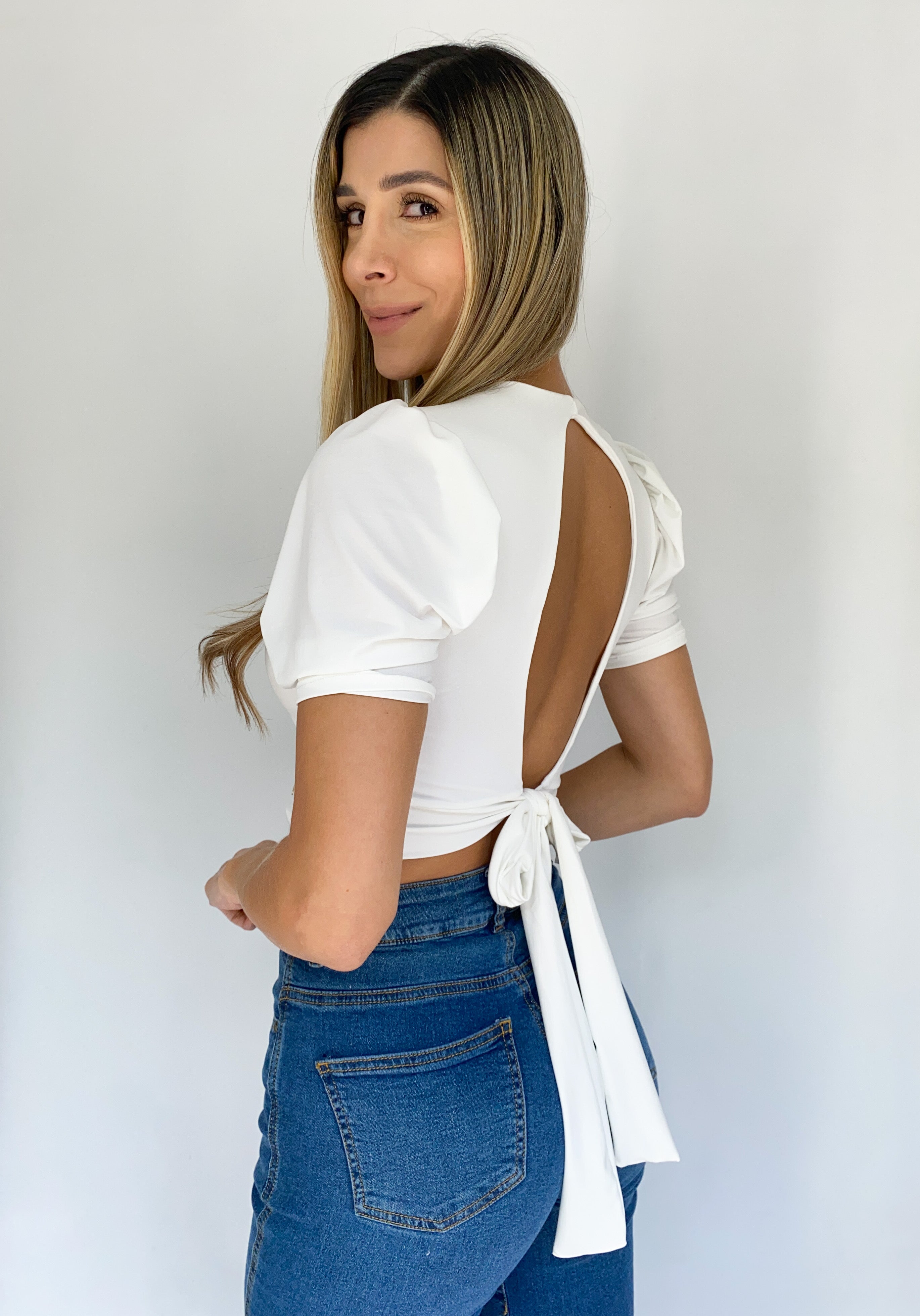 Blusa Manga Corta Escote Espalda Amarra