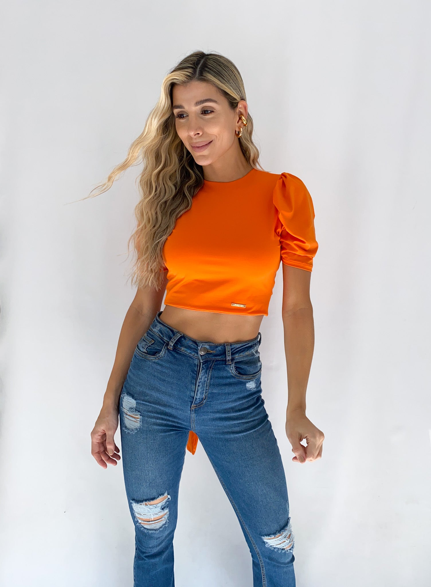 Blusa Manga Corta Escote Espalda Amarra