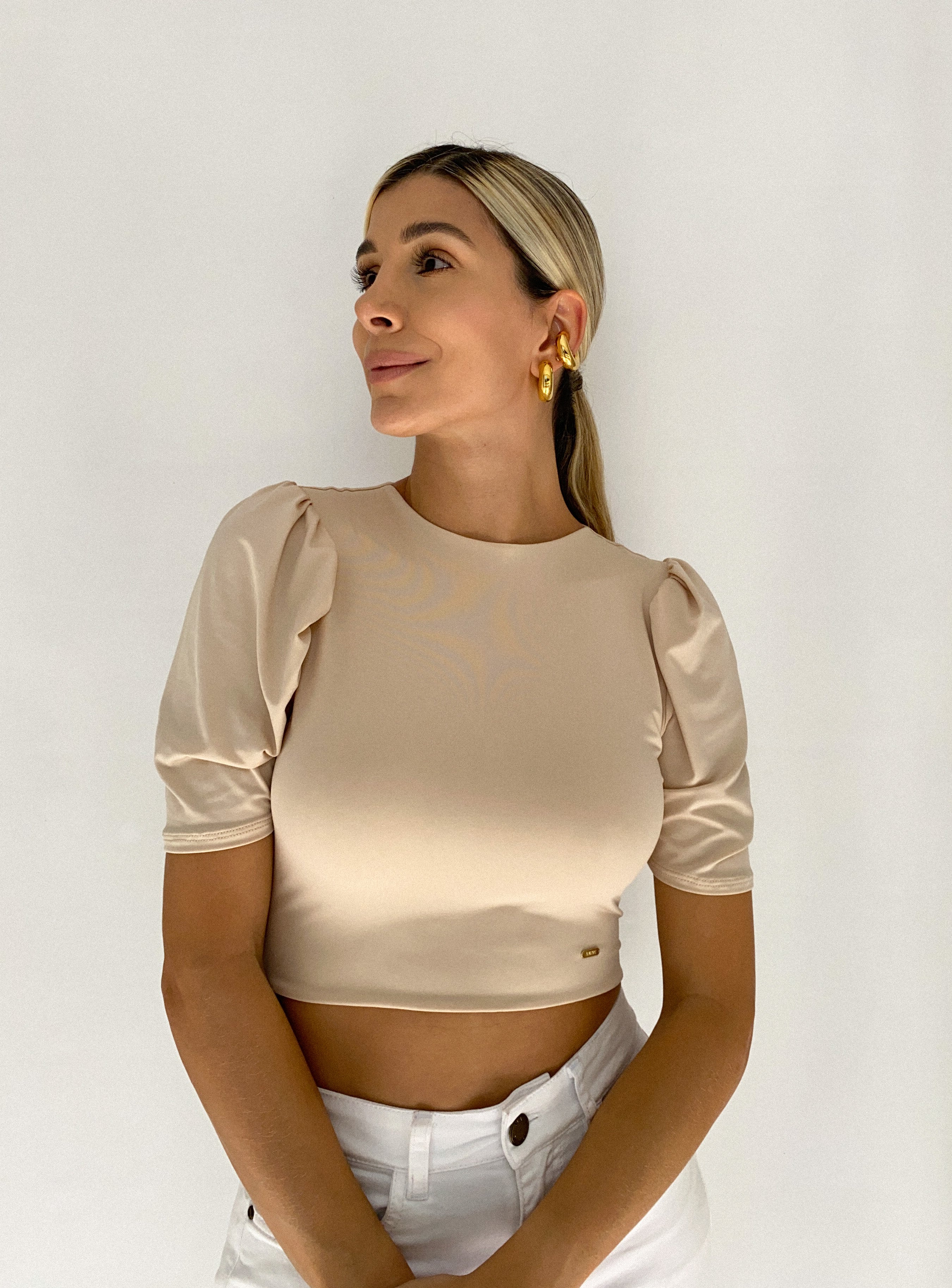 Blusa Manga Corta Escote Espalda Amarra