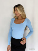 Body Manga Larga Cuello Cuadrado