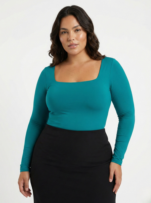 Body Manga Larga Cuello Cuadrado Plus