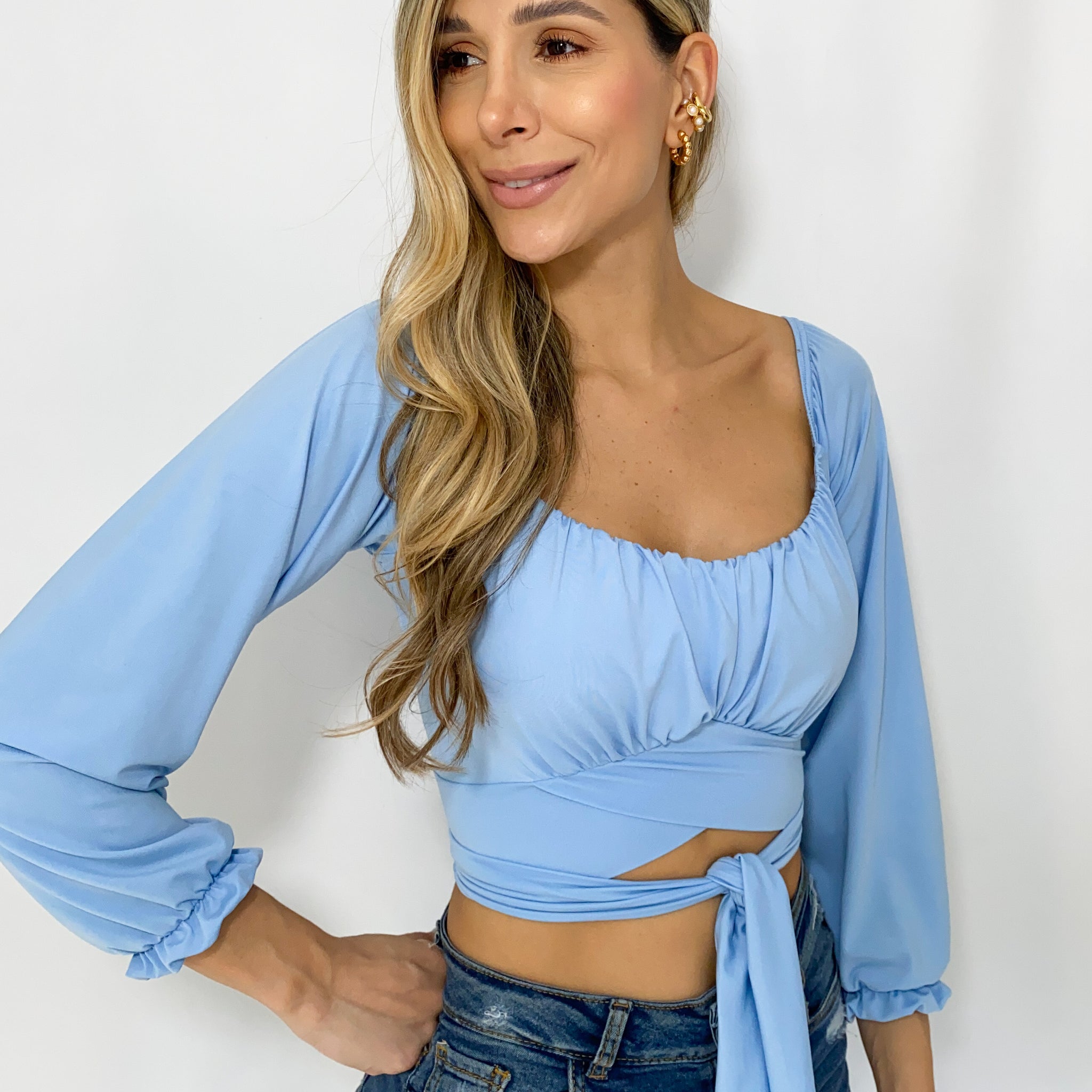 Blusa Manga Larga Amarrar Cintura