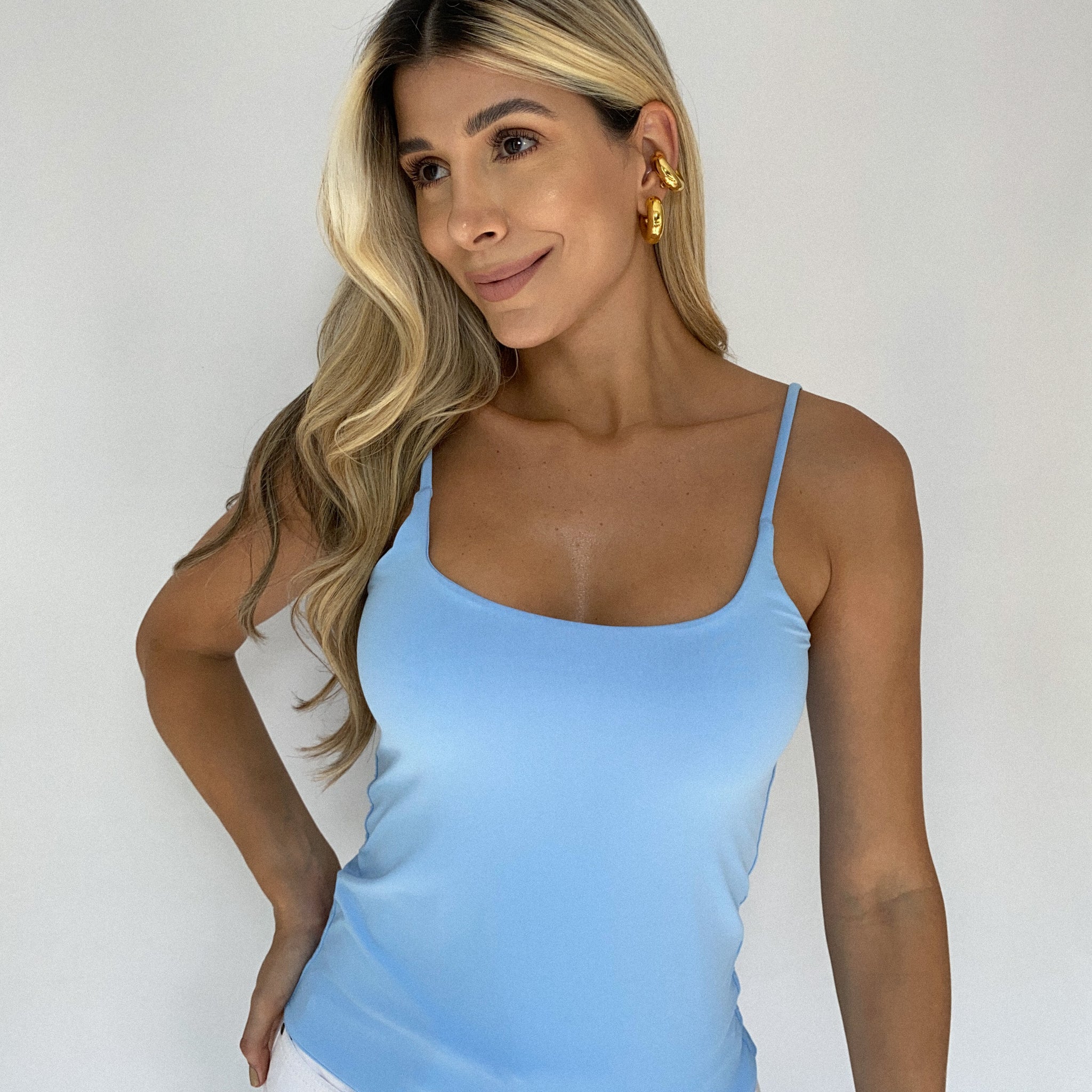 Blusa Licrada Tiras Unicolor