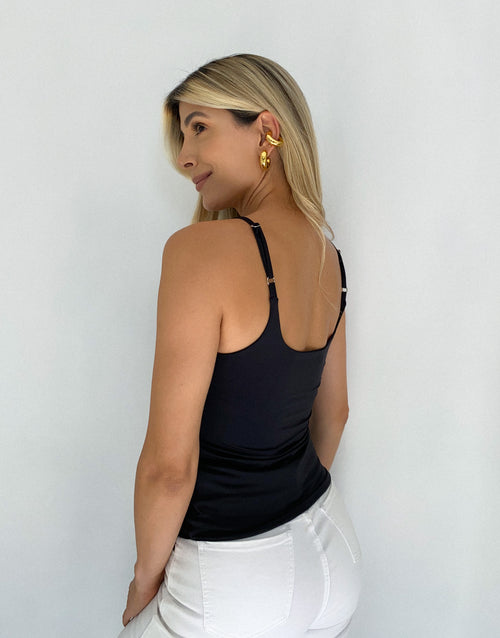 Blusa Licrada Tiras Unicolor