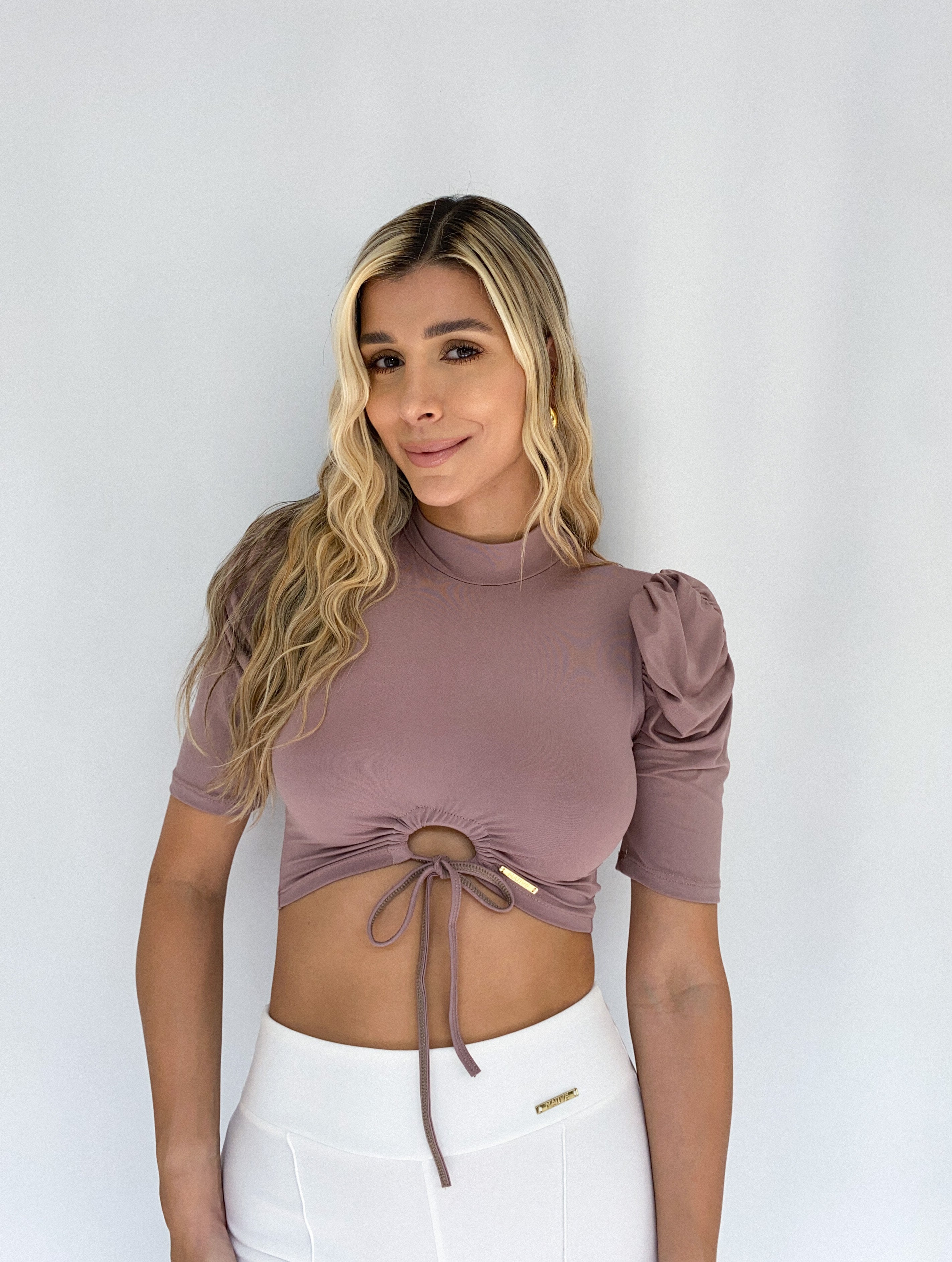 Blusa Manga Bombacha Cuello Alto Zurcido