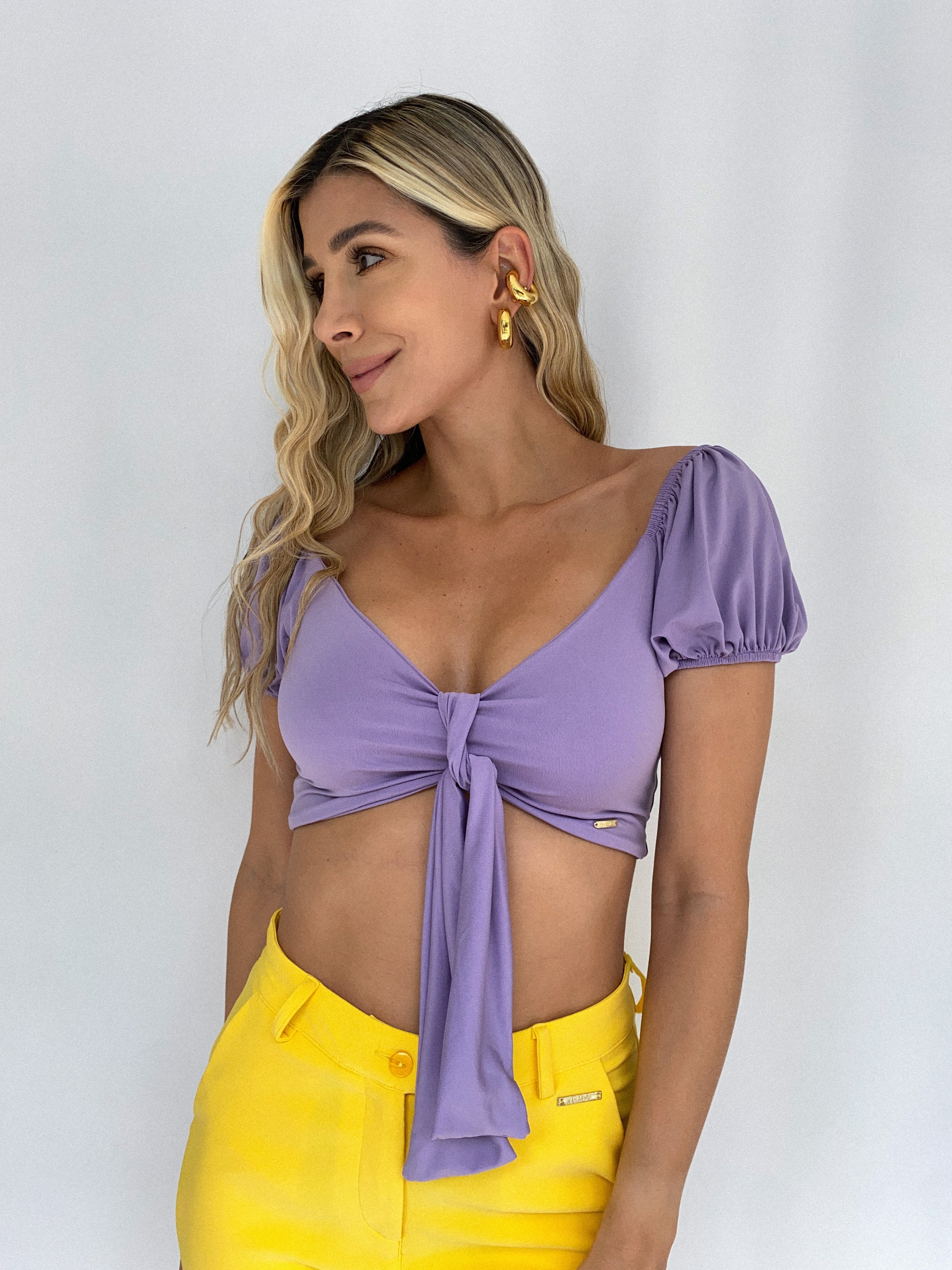 Blusa Corta Manga Corta Embombada Crotop