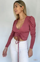 Blusa Manga Larga Runche En El Centro Un