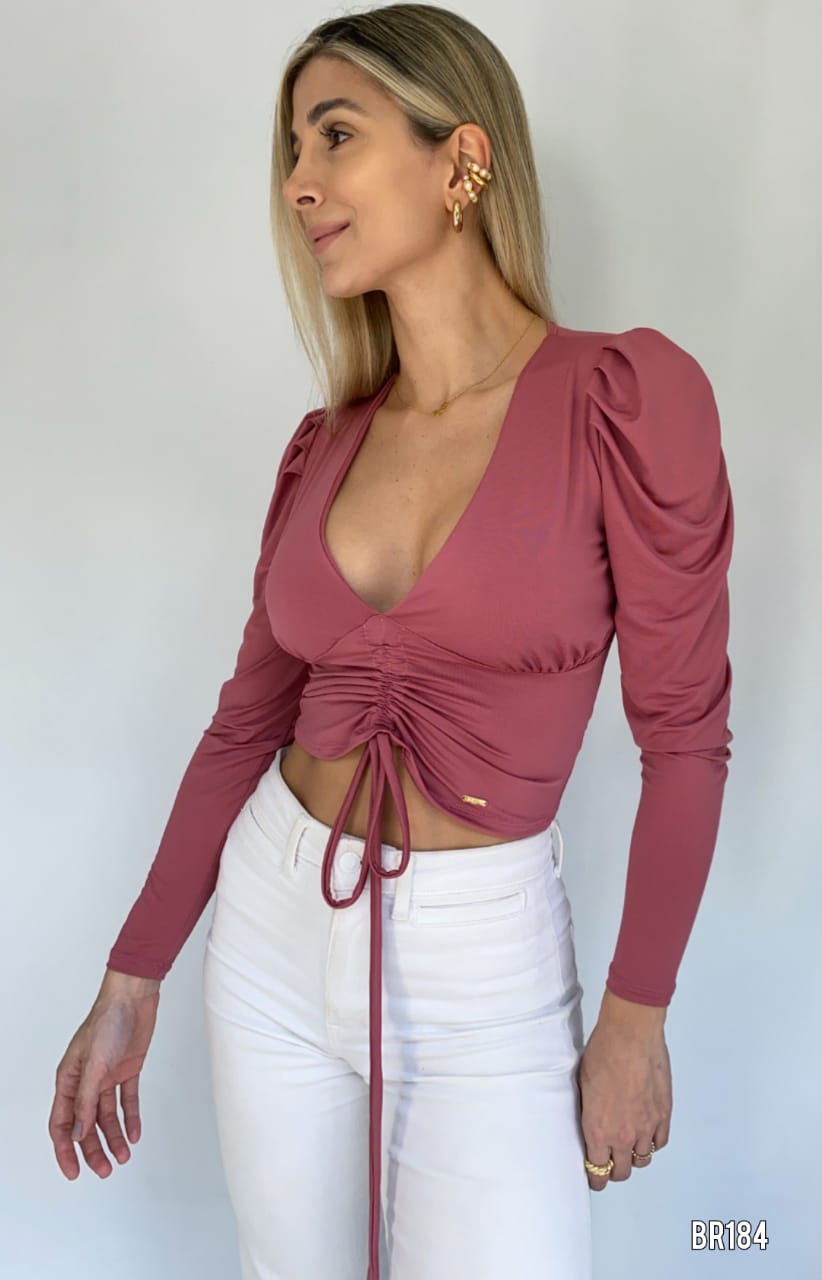 Blusa Manga Larga Runche En El Centro Un