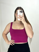 Crop Top Manga Sisa Solo Fondo