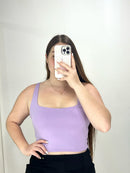 Crop Top Manga Sisa Solo Fondo