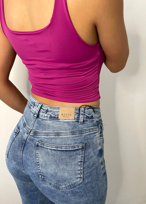 Crop Top Manga Sisa Solo Fondo