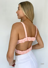 Cargar imagen en el visor de la galería, Crop top cruzado de tiras enrosortado
