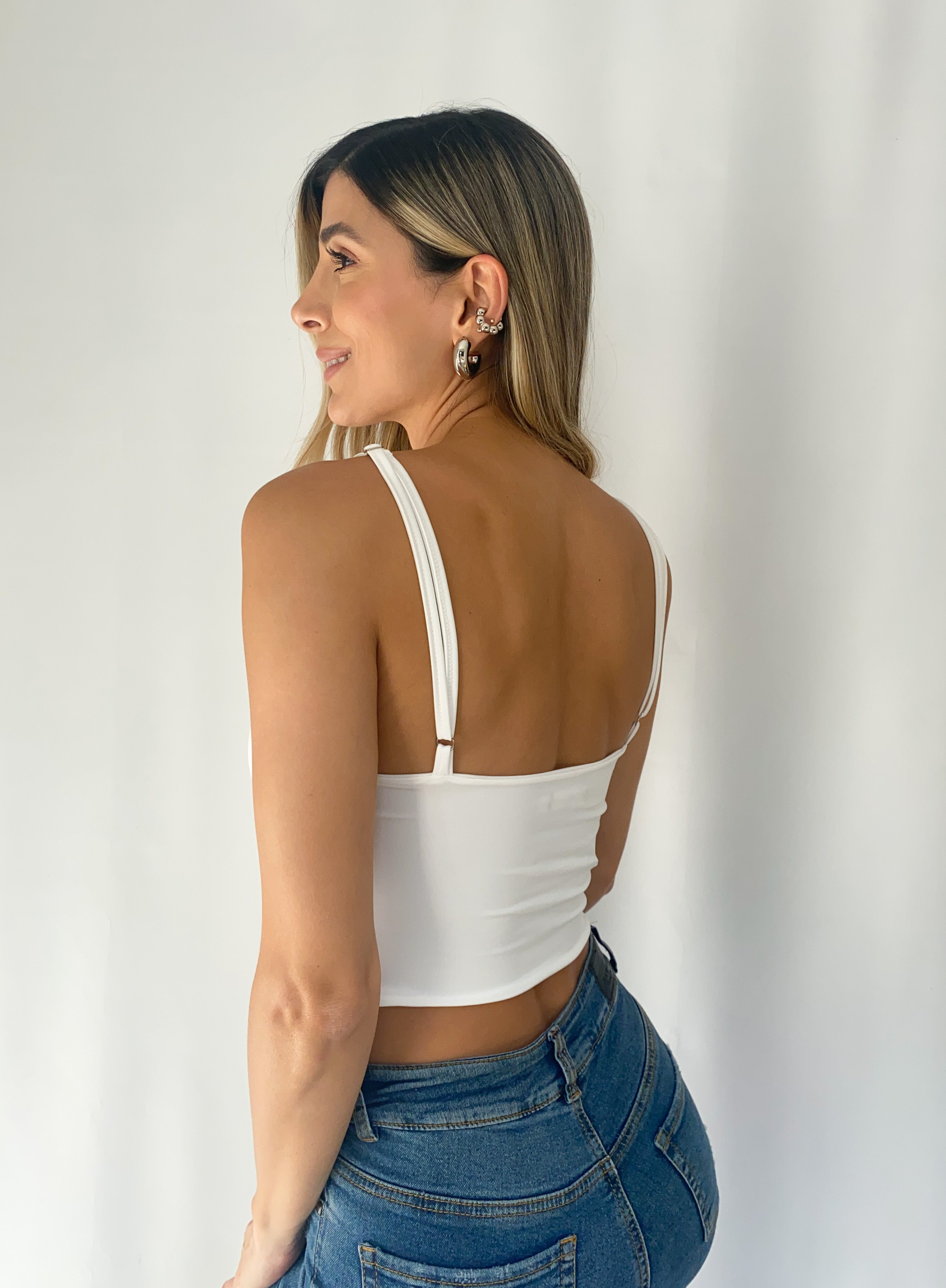 Blusa Corta Tiras/Centro Runche