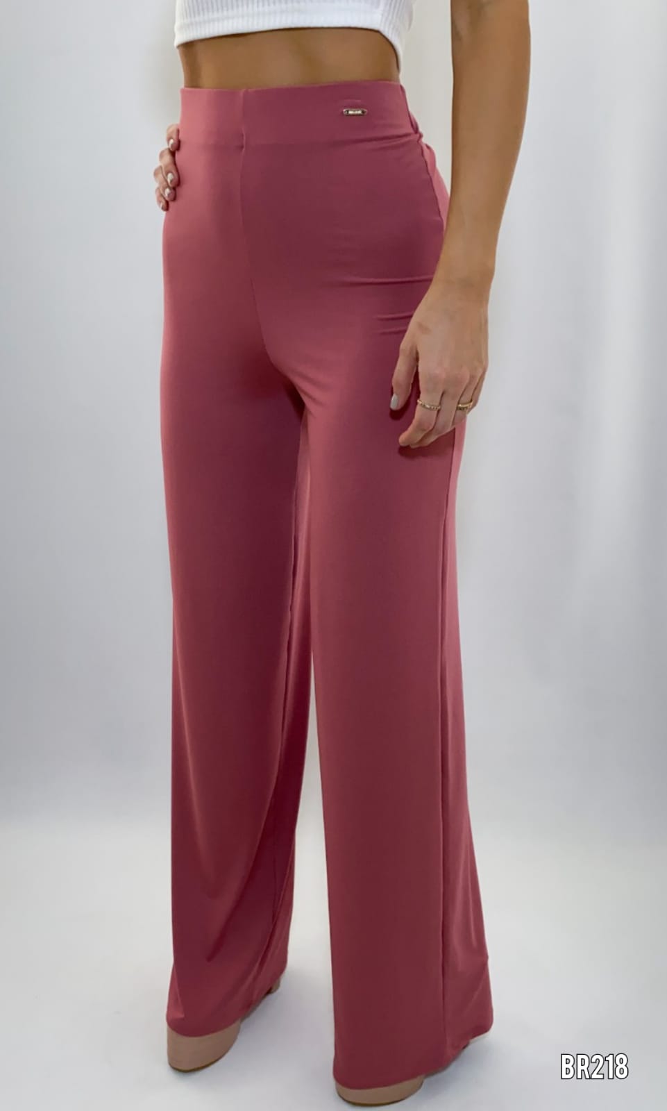 Pantalon Unicolor Bota Ancha