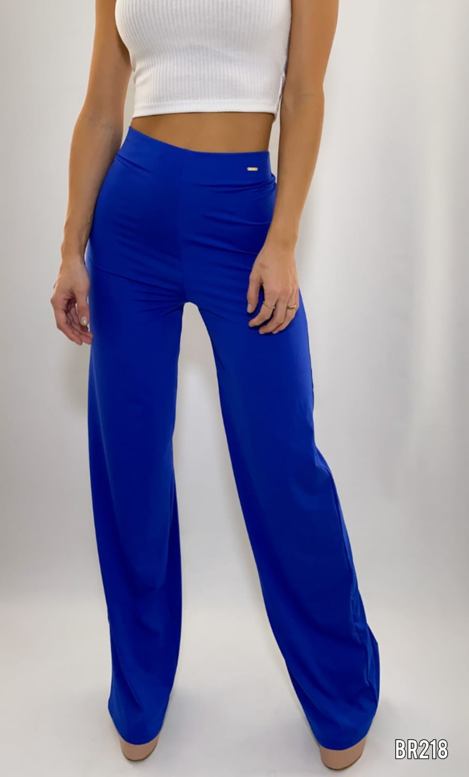Pantalon Unicolor Bota Ancha