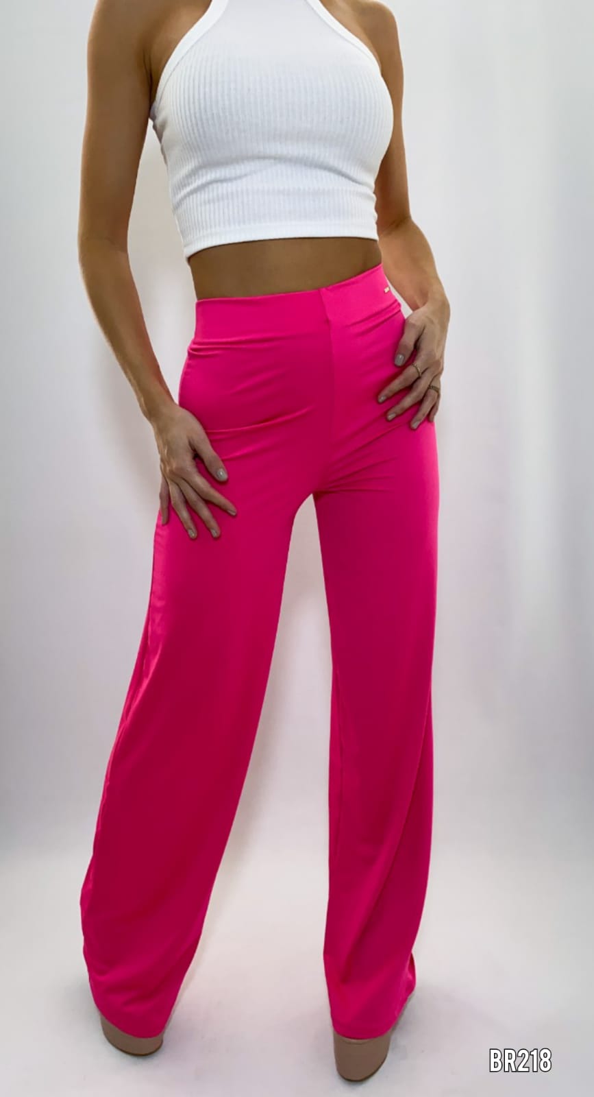Pantalon Unicolor Bota Ancha