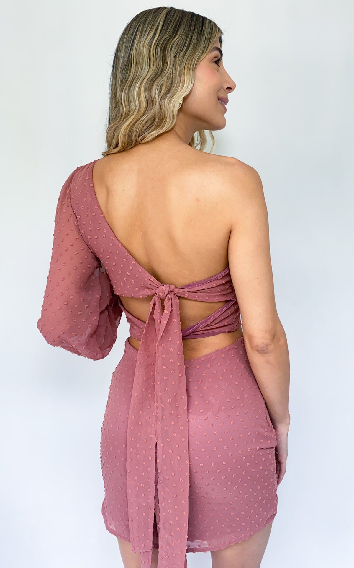 Conjunto Falda Corta Blusa Asimetrica