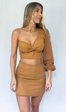 Conjunto Falda Corta Blusa Asimetrica