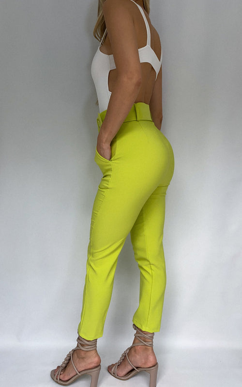 Pantalon Cinturon Con Bolsillos