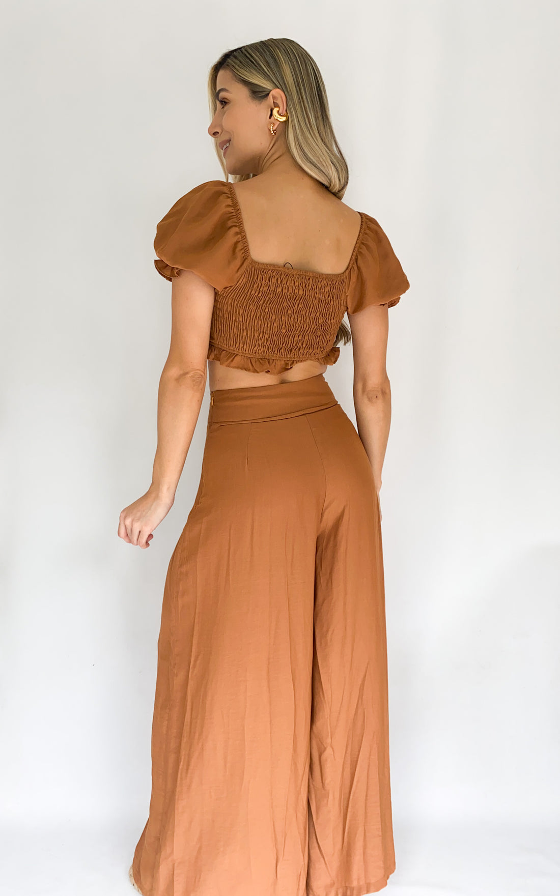 Conjunto Pantalon Crop Top