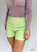 Short Corto Unicolor Cierre Al Lado