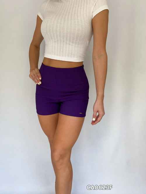 Short Corto Unicolor Cierre Al Lado