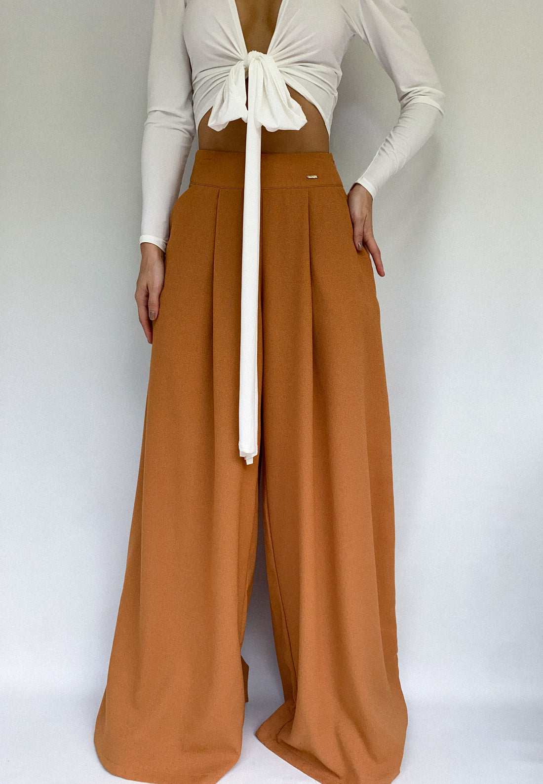 Pantalon Prense Bota Ancha Con Bolsillos