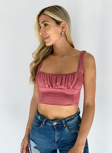 Blusa Corta Tiras Zurcida Pecho