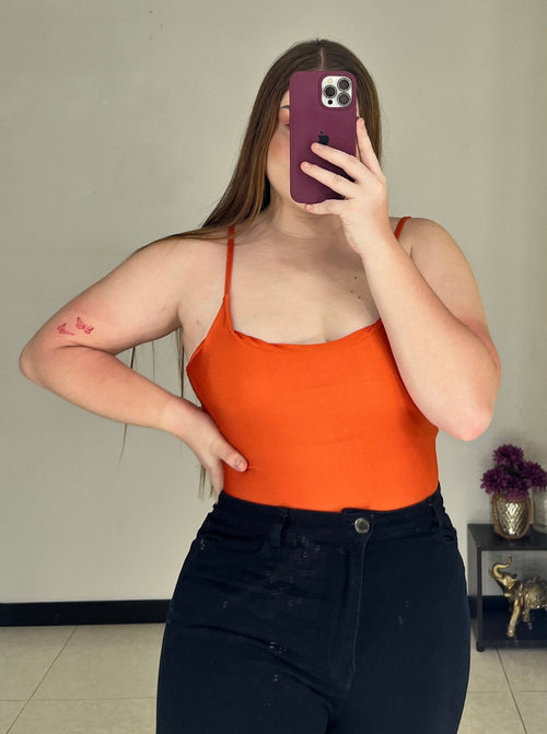 Blusa Tiras Solo Fondo Plus