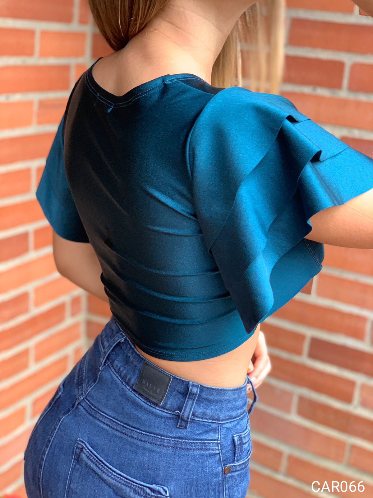 Blusa Manga Bolero Escote Nudo