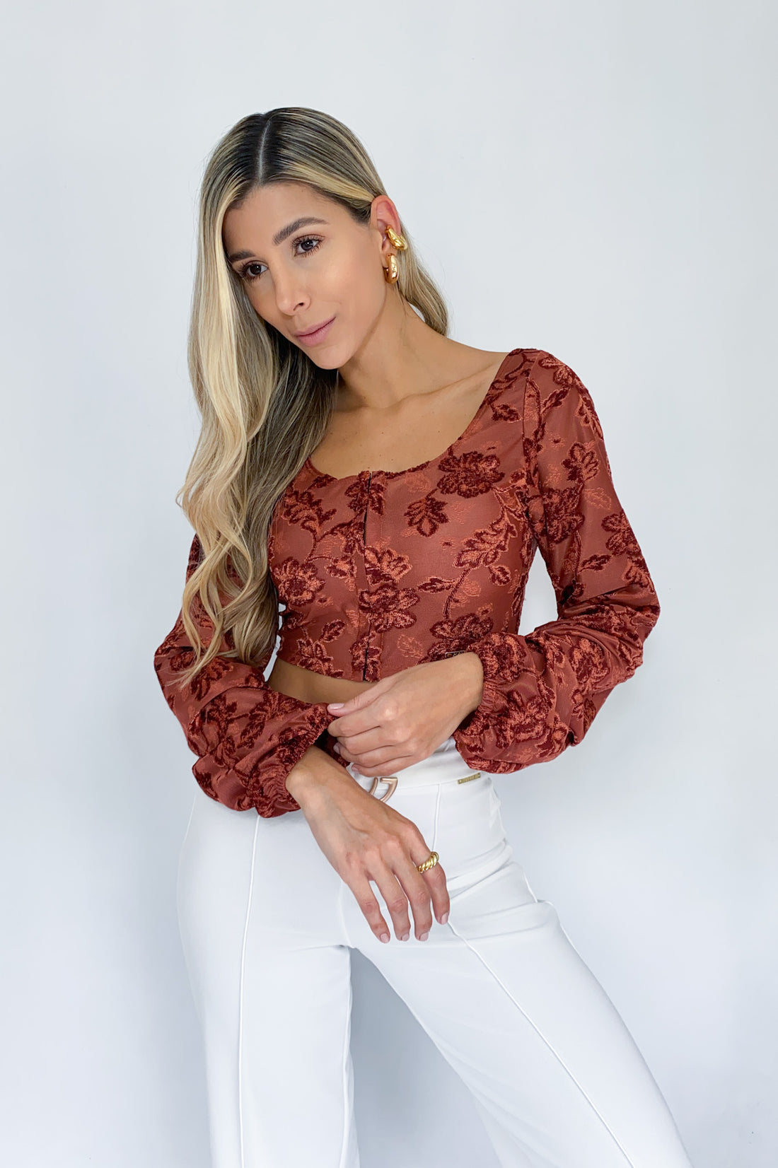 Blusa Manga Bombacha Con Gafete