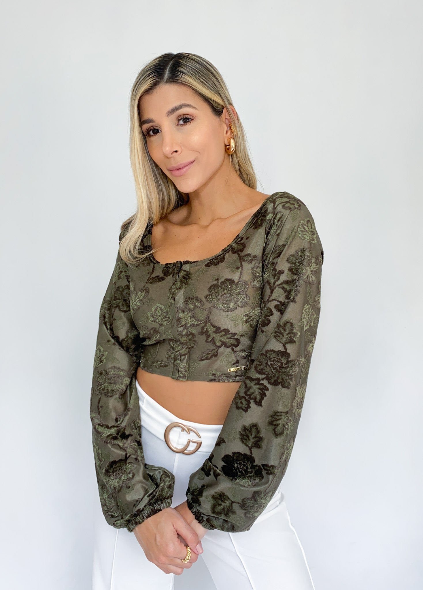 Blusa Manga Bombacha Con Gafete